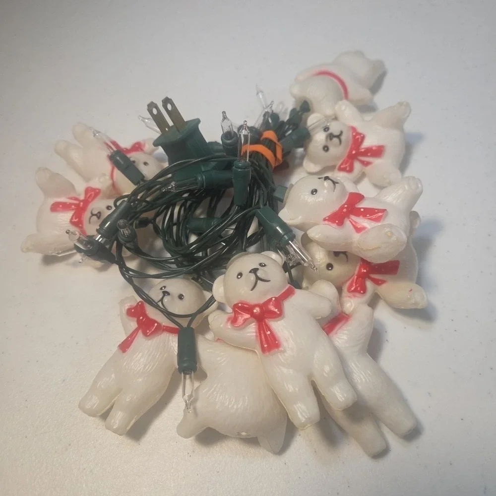 Vtg Blow Mold Patio Indoor Outdoor Lights Polar Bear Plastic String of 10